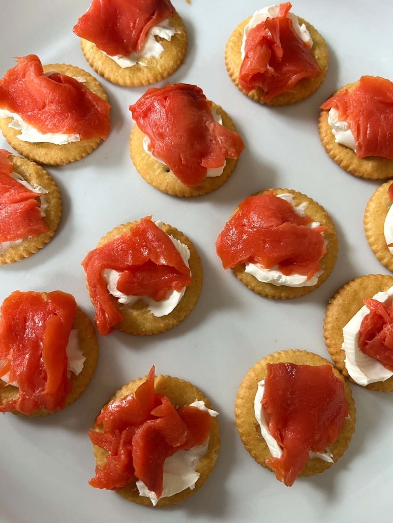 smoked salmon on ritz crackers