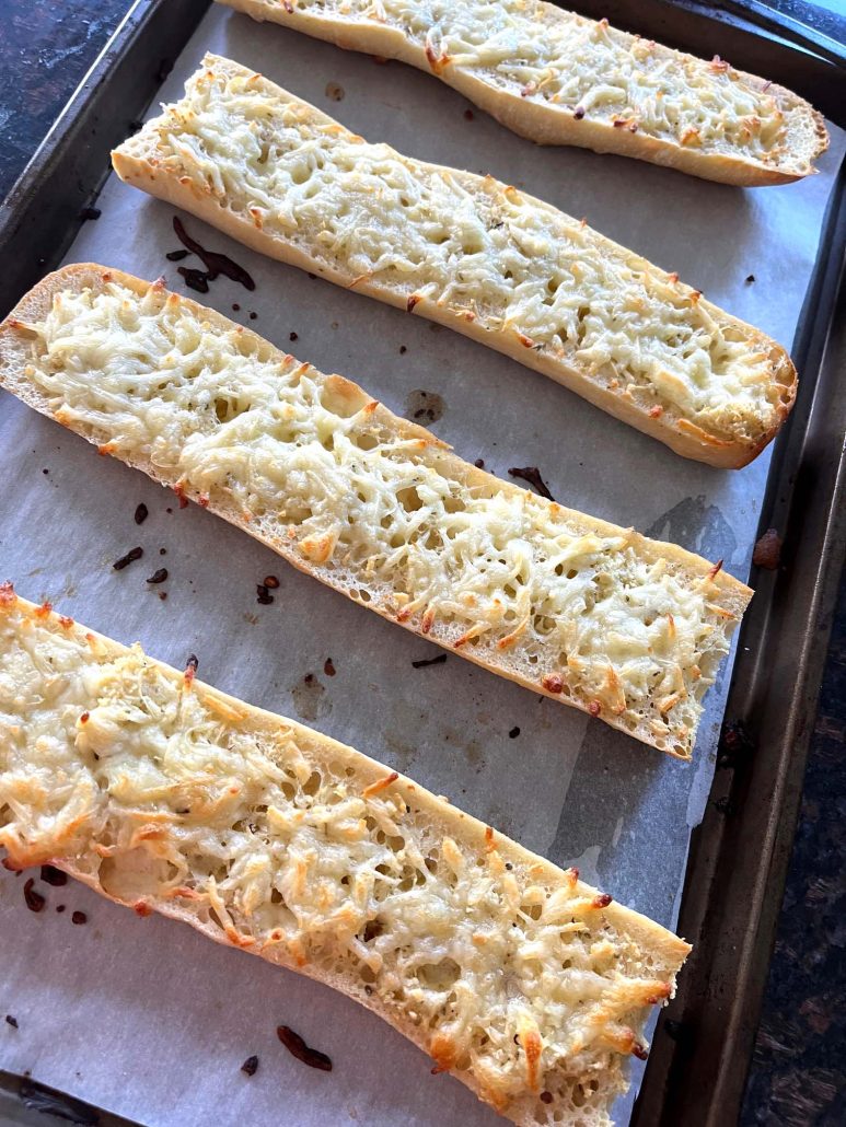 best cheesy garlic bread