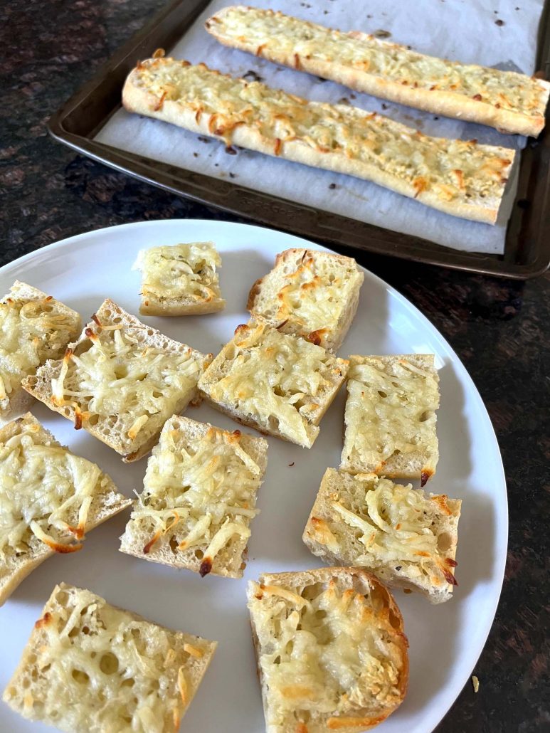 mozzarella garlic bread