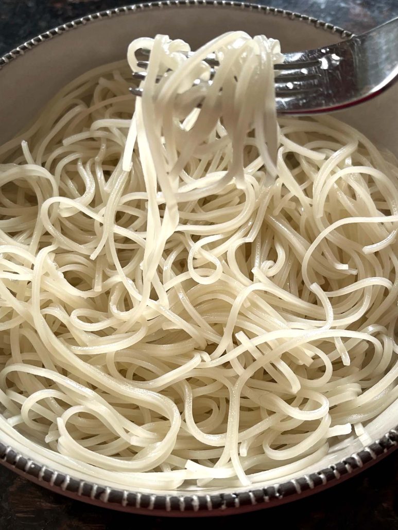 soaking rice noodles