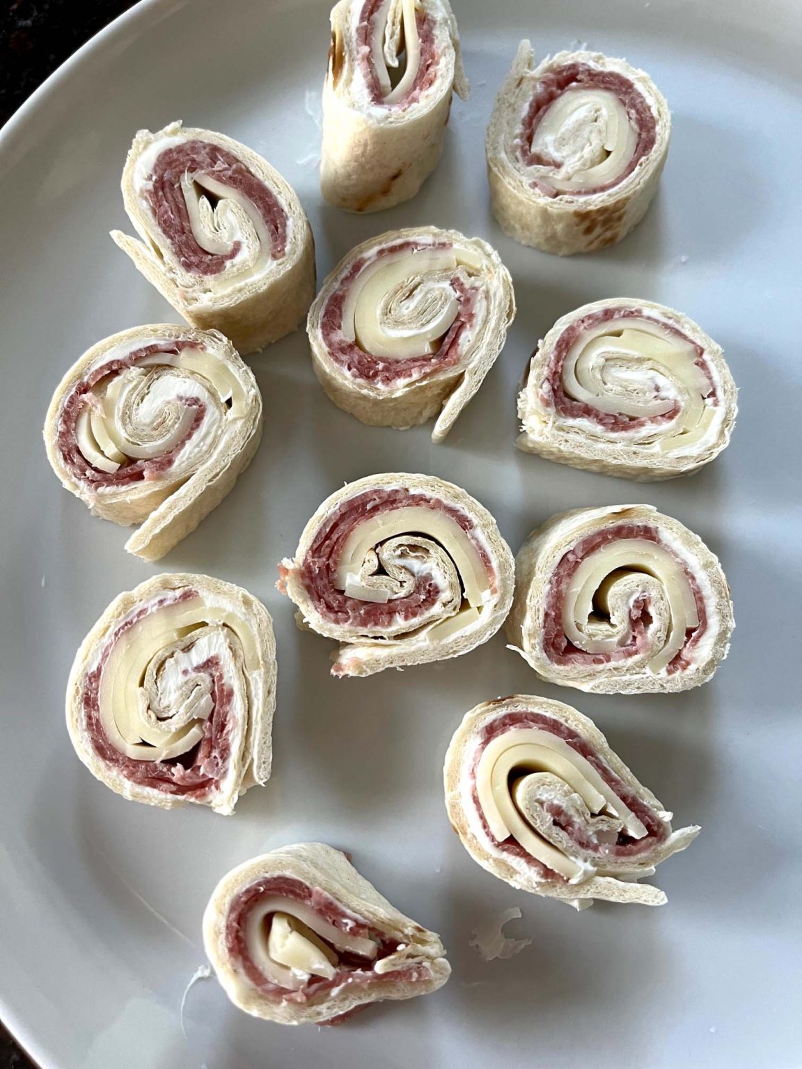 Italian Pinwheels With Salami And Cream Cheese – Melanie Cooks