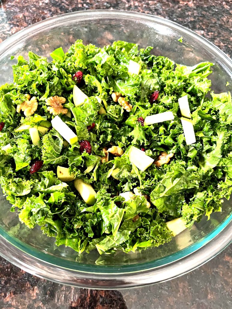 kale and apple salad