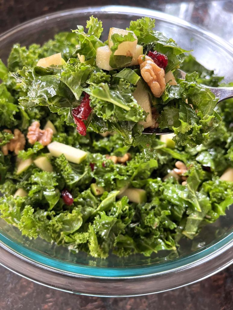 apple and kale salad