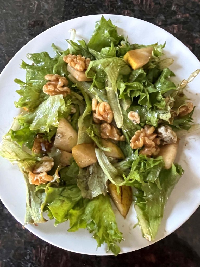 Pear And Gorgonzola Salad