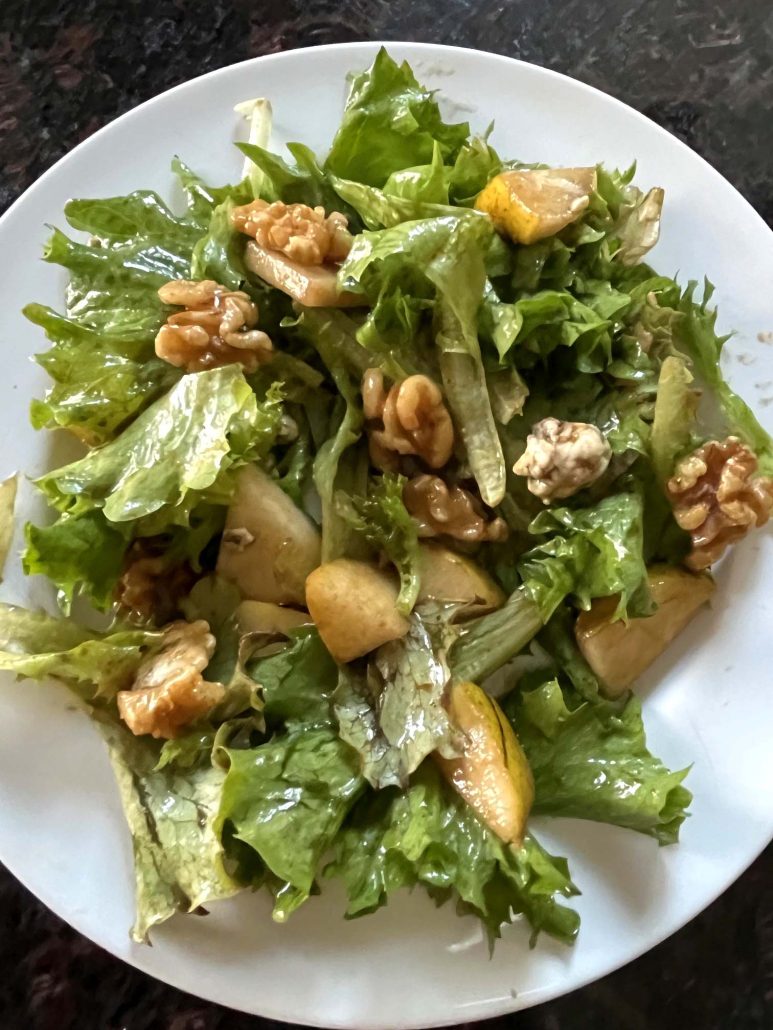 plate of refreshing Pear And Gorgonzola Salad