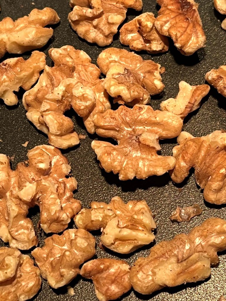 easy toasted walnuts