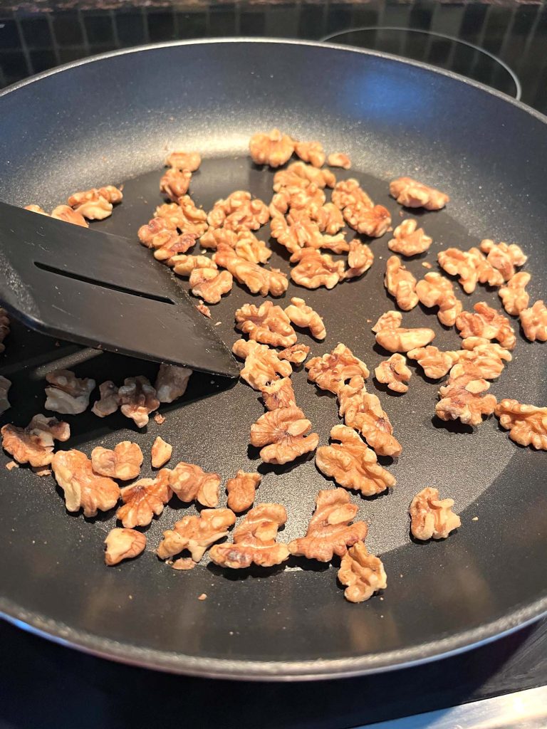 Easy Toasted Walnuts Recipe (Crunchy in 8 Minutes!) – Melanie Cooks