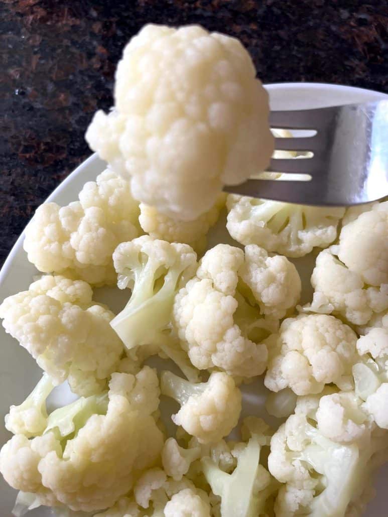 boiled cauliflower for salad