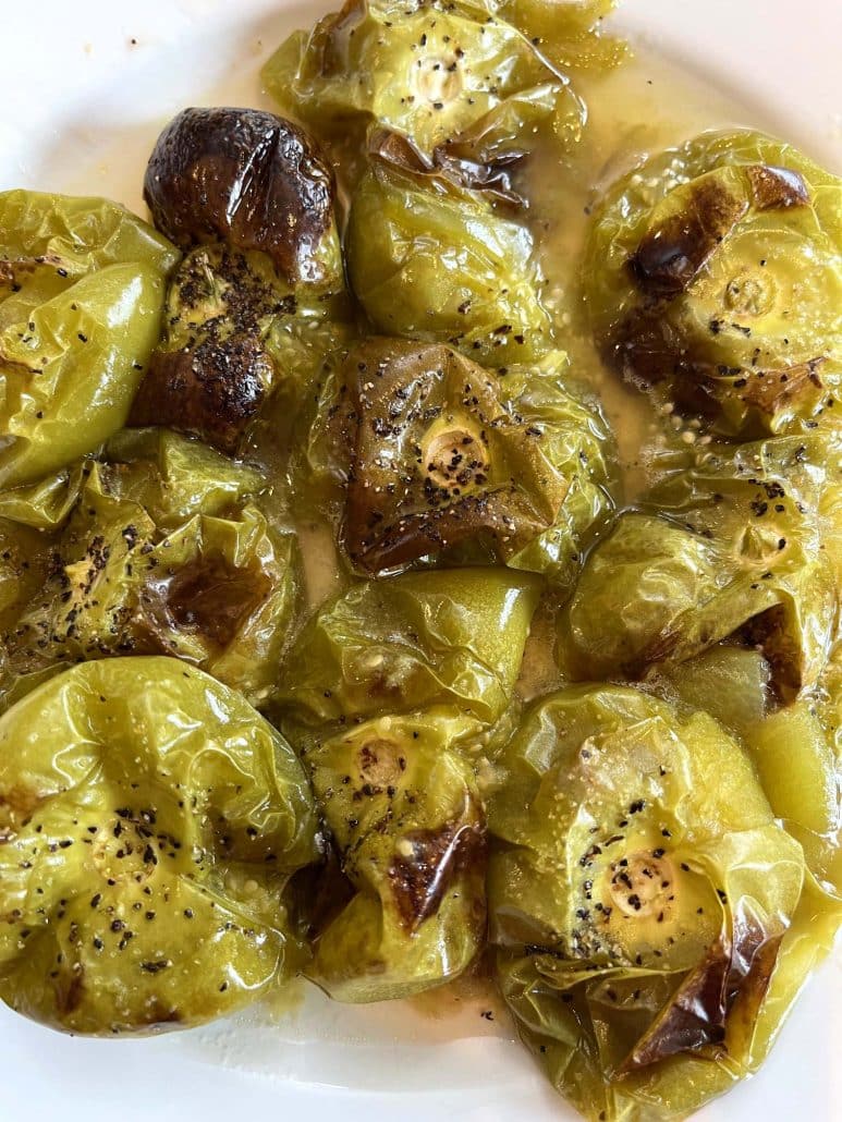 easy roasted tomatillos