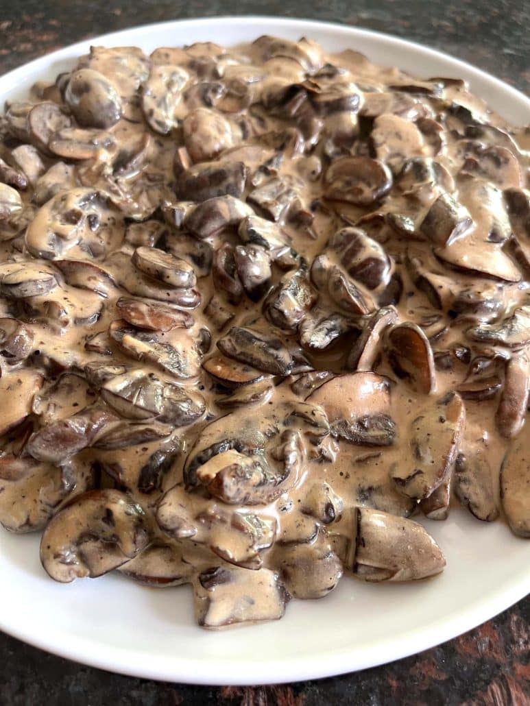 easy mushroom stroganoff