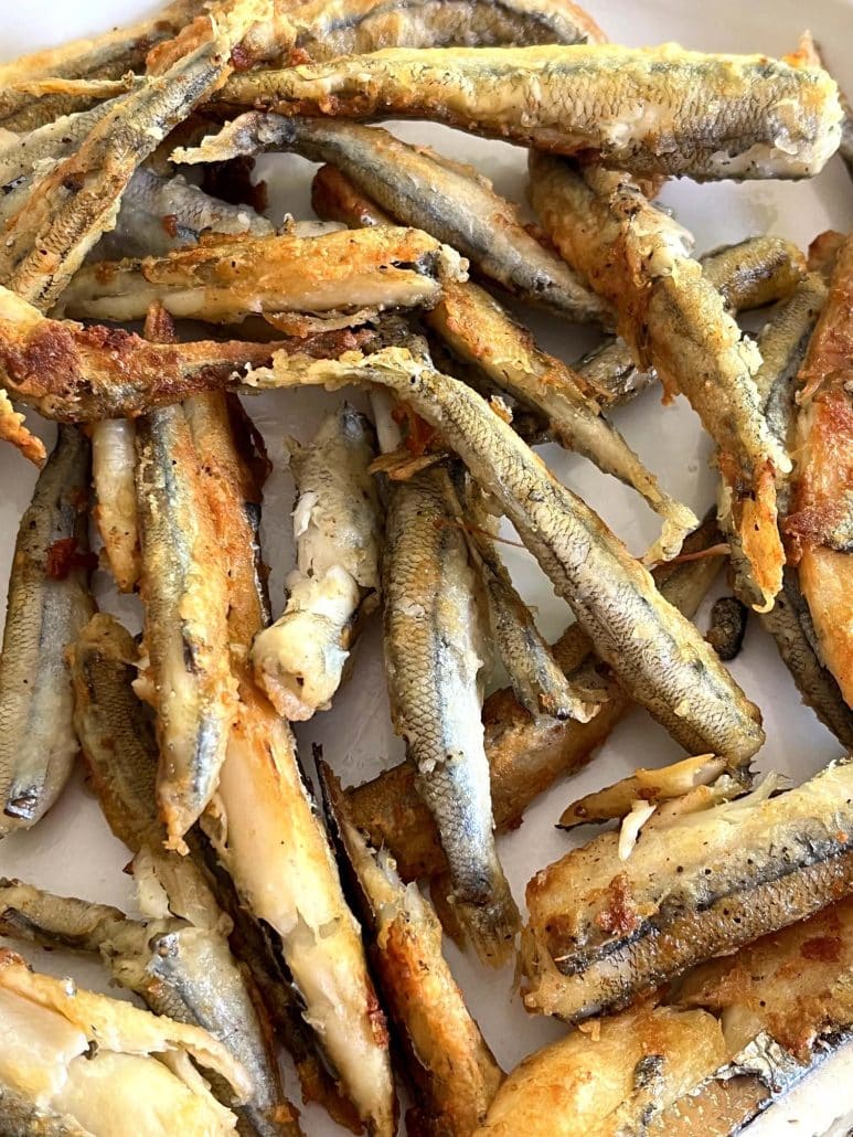 smelts with flour coating