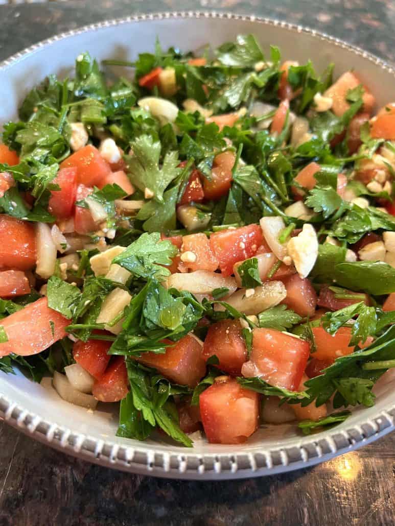 Freshly made easy and healthy parsley salad. 