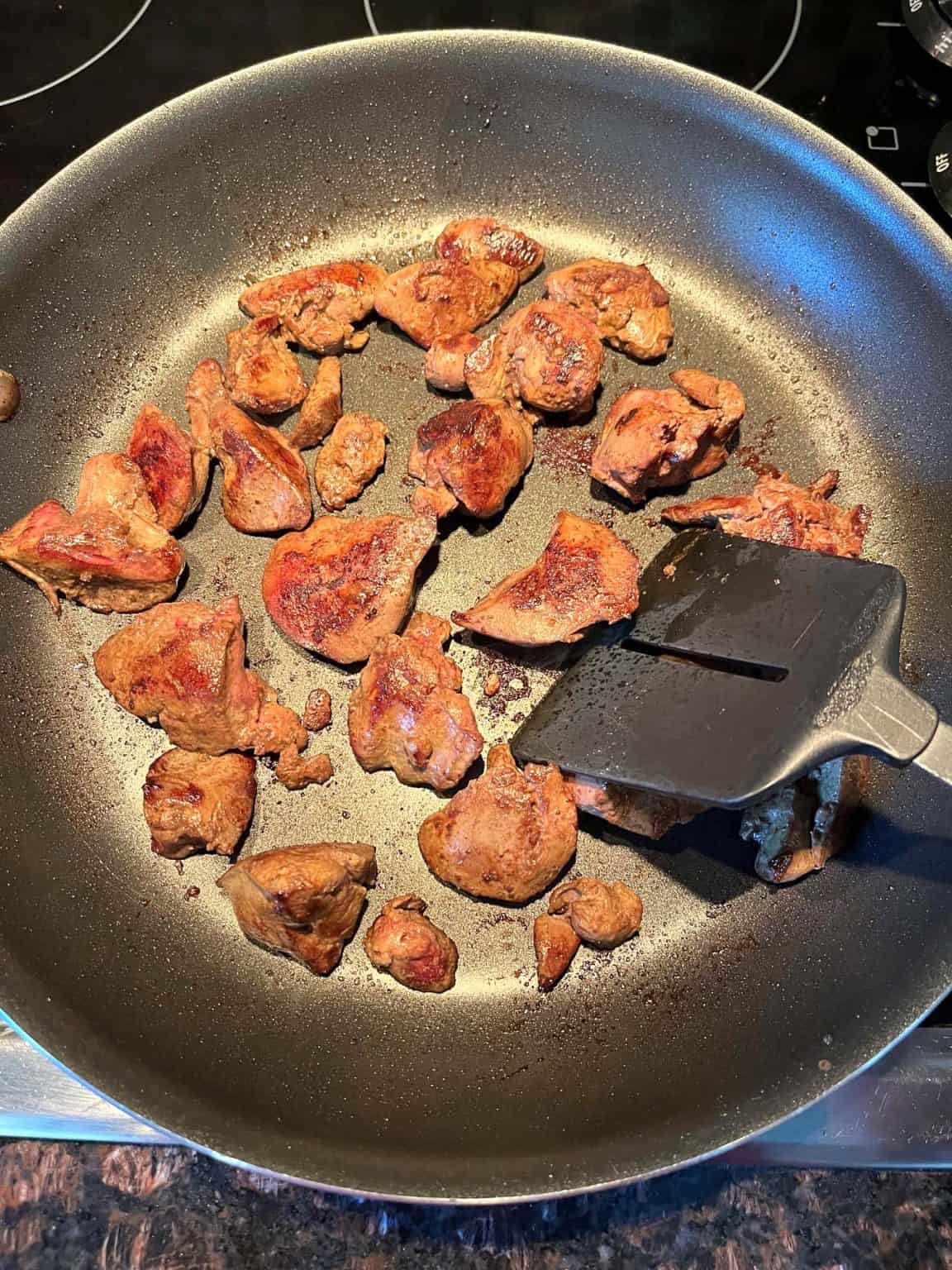 Easy Sautéed Chicken Livers Recipe (Ready in 10 Minutes!) – Melanie Cooks